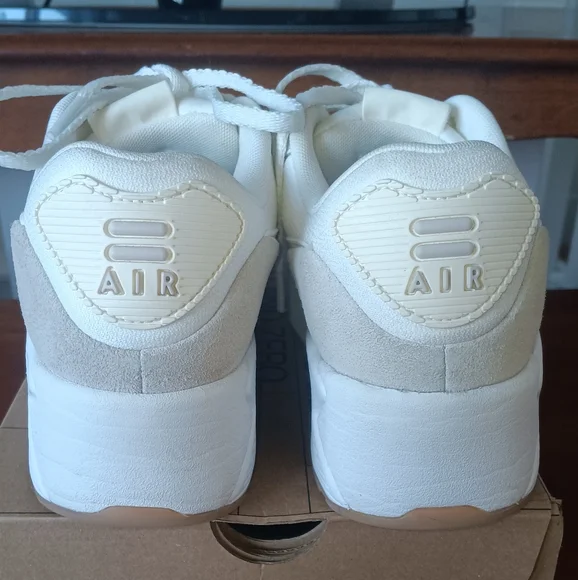 Nike White Sneakers - Picture 2 of 10